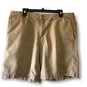 Columbia Tan Cargo Shorts, Size 38